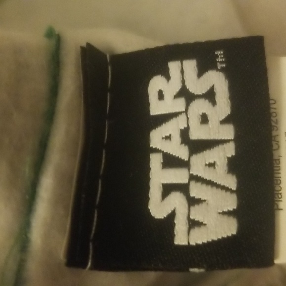 Yoda Christmas Hat - Picture 4 of 4